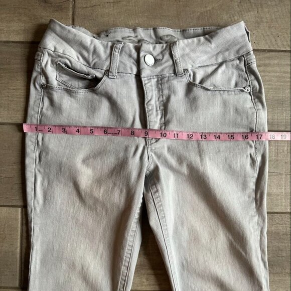 Seven7 Light Wash Jeans – Women’s Size 10 - Picture 6 of 8